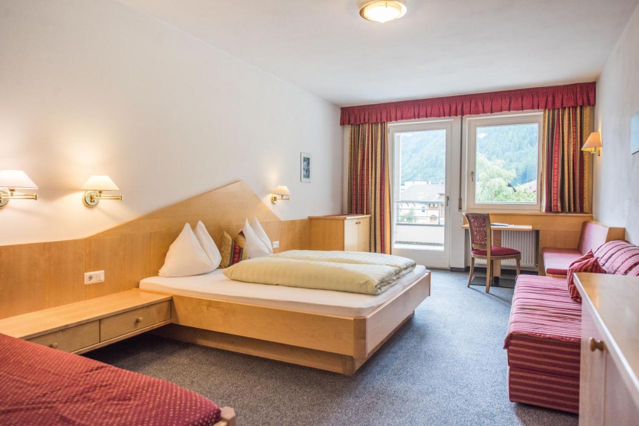 Hotel Fronza - Your Hike & Mountain Home لوتاغو المظهر الخارجي الصورة