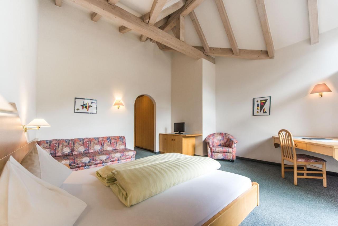 Hotel Fronza - Your Hike & Mountain Home لوتاغو المظهر الخارجي الصورة
